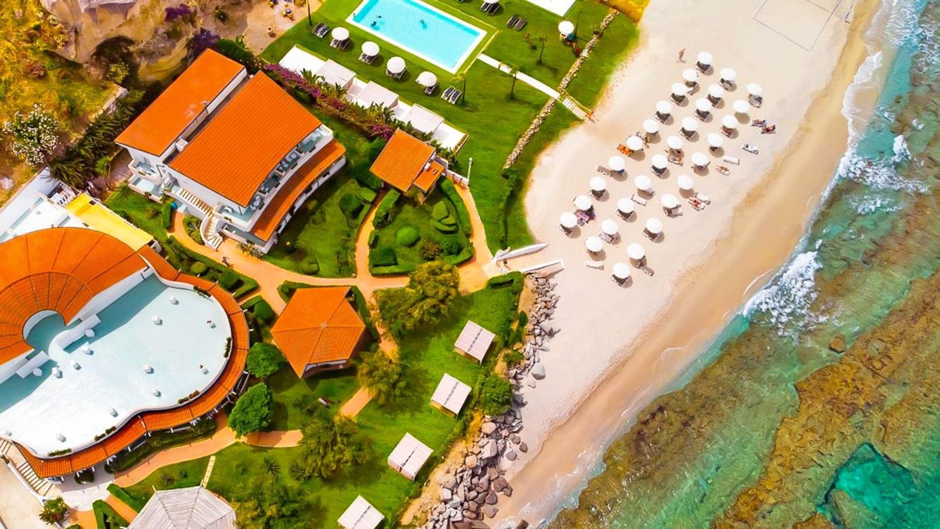 Borgo Di Riaci Beach Resort 산타도메니카 외부 사진