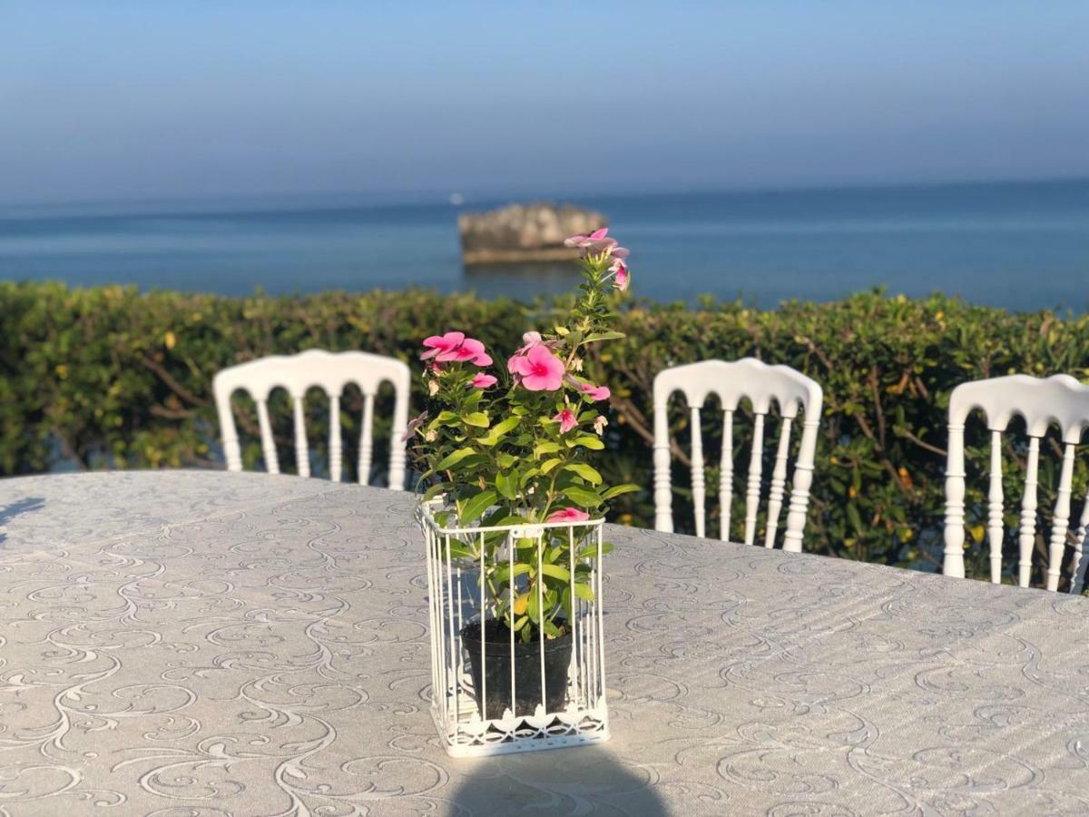 Borgo Di Riaci Beach Resort 산타도메니카 외부 사진