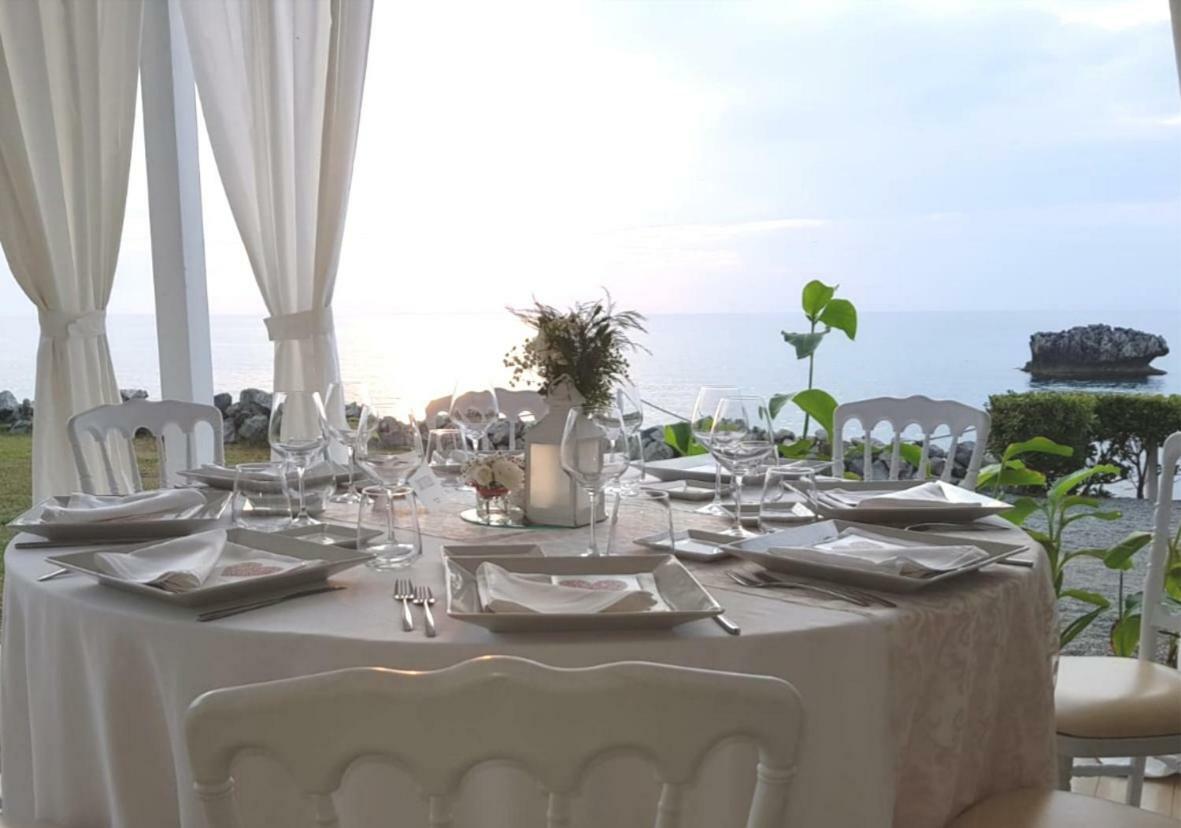 Borgo Di Riaci Beach Resort 산타도메니카 외부 사진
