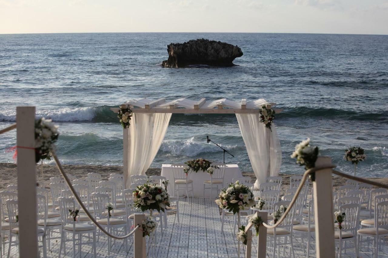 Borgo Di Riaci Beach Resort 산타도메니카 외부 사진